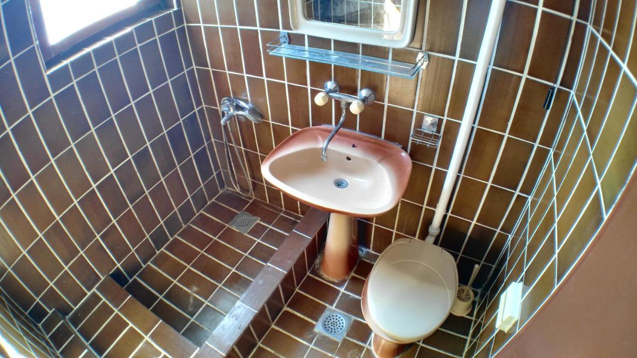 Guesthouse Obala Sutomore Ngoại thất bức ảnh